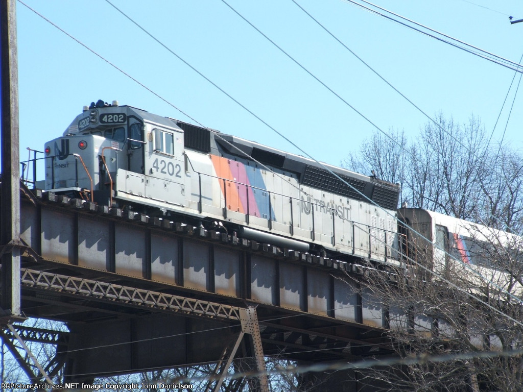 NJT 4202